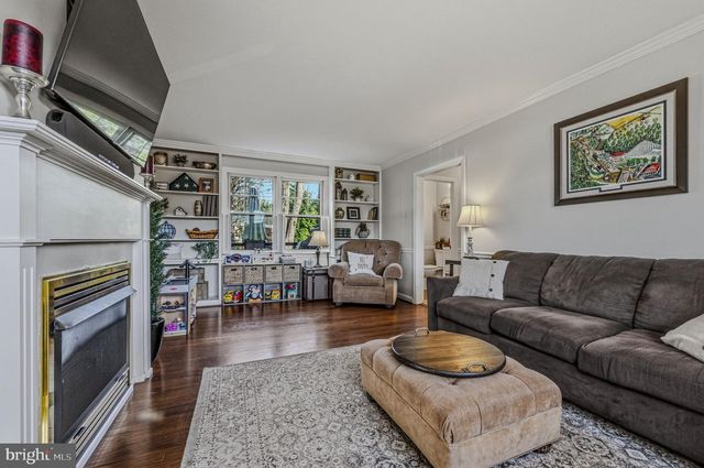 103 WAVERLY RD, Wilmington, DE 19803