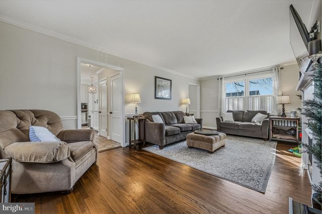 103 WAVERLY RD, Wilmington, DE 19803