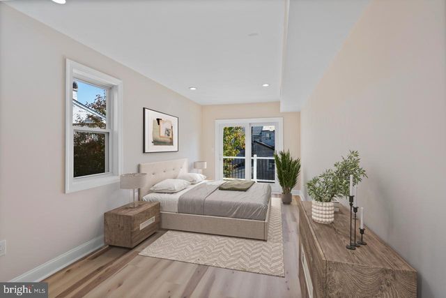 919 STILES ST, Baltimore, MD 21202