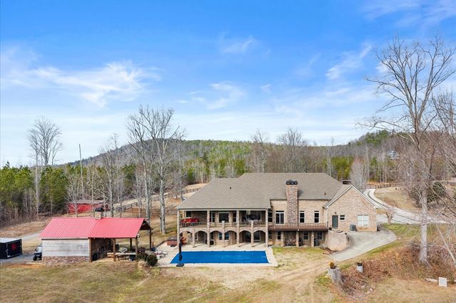 456 E Valley Road, Rydal, GA 30171