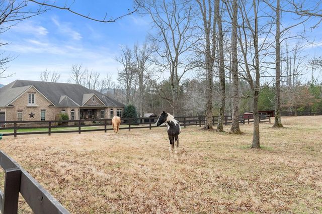 456 E Valley Road, Rydal, GA 30171