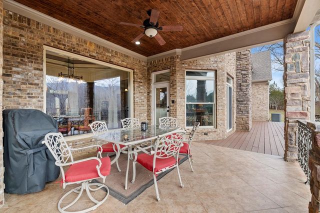 456 E Valley Road, Rydal, GA 30171