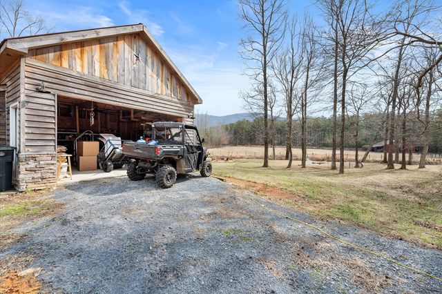 456 E Valley Road, Rydal, GA 30171