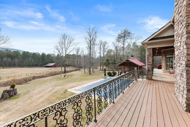 456 E Valley Road, Rydal, GA 30171