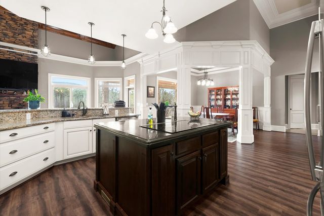 456 E Valley Road, Rydal, GA 30171