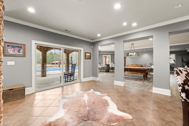 456 E Valley Road, Rydal, GA 30171