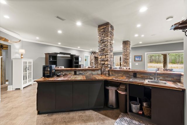 456 E Valley Road, Rydal, GA 30171