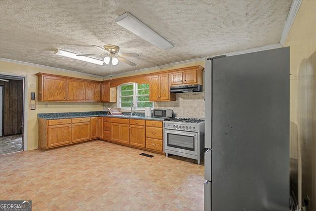 48 N Jackson Street, Tallapoosa, GA 30176