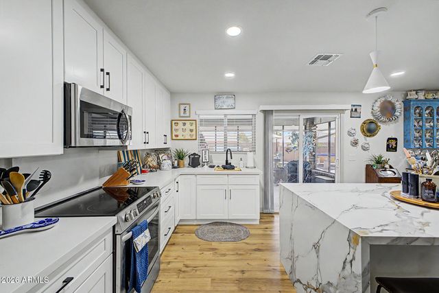 17822 N 131ST Avenue, Sun City West, AZ 85375