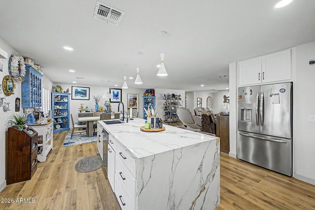 17822 N 131ST Avenue, Sun City West, AZ 85375