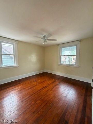 379 Homewood Avenue SE, Warren, OH 44483