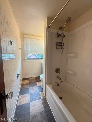 379 Homewood Avenue SE, Warren, OH 44483