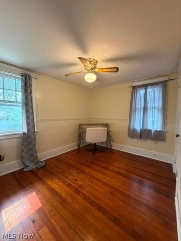 379 Homewood Avenue SE, Warren, OH 44483