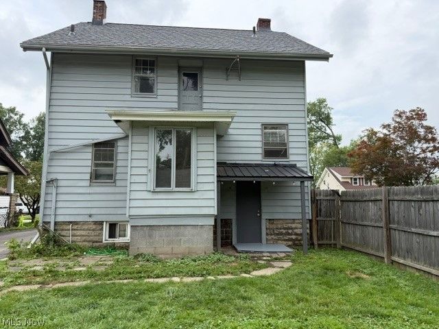 379 Homewood Avenue SE, Warren, OH 44483