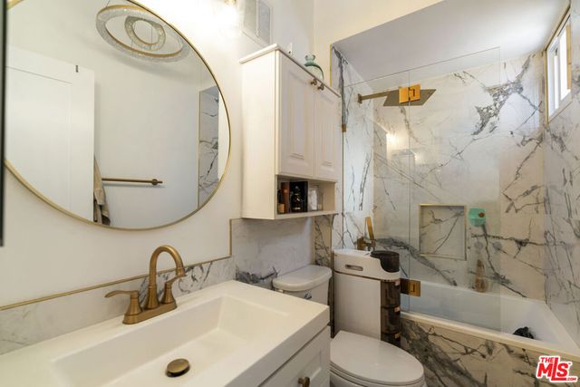 3500 W Manchester Boulevard 41, Inglewood, CA 90305