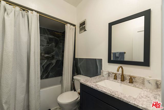 3500 W Manchester Boulevard 41, Inglewood, CA 90305