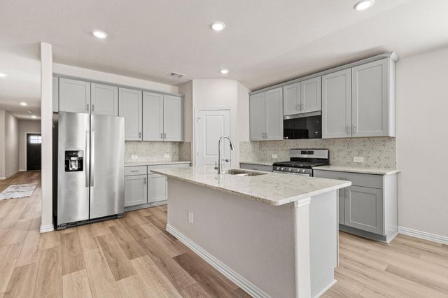 522 Castle, Sherman, TX 75092