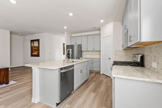 522 Castle, Sherman, TX 75092