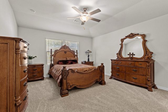 522 Castle, Sherman, TX 75092