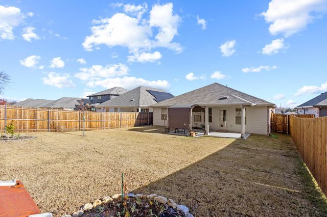 522 Castle, Sherman, TX 75092