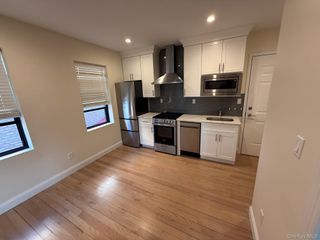 610 Jerico Turnpike, New Hyde Park, NY 11040