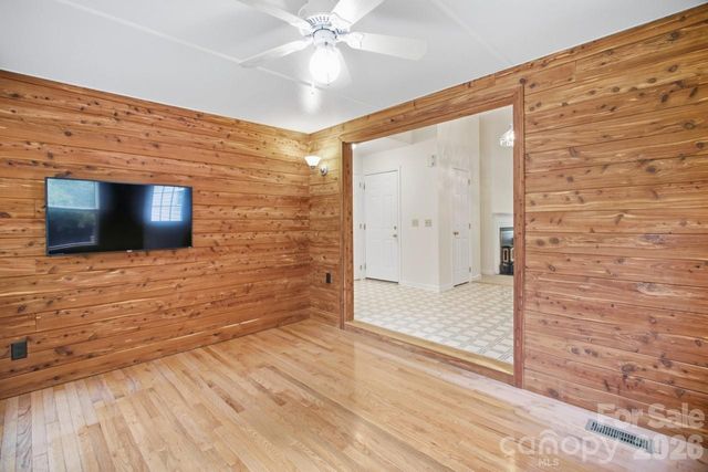 128 Maxamy Lane, Mooresville, NC 28117
