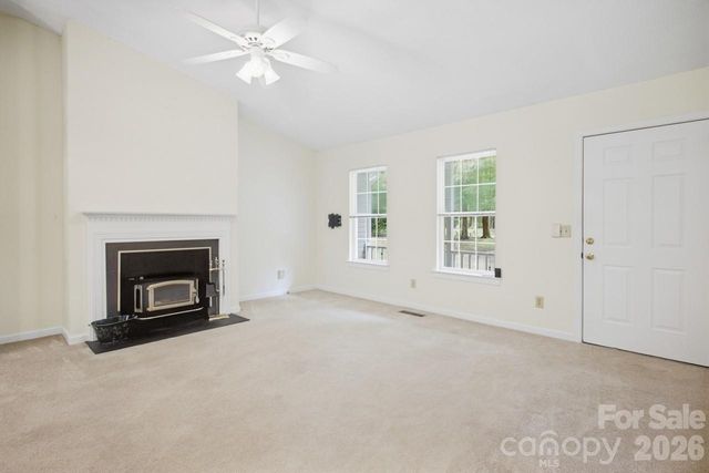 128 Maxamy Lane, Mooresville, NC 28117