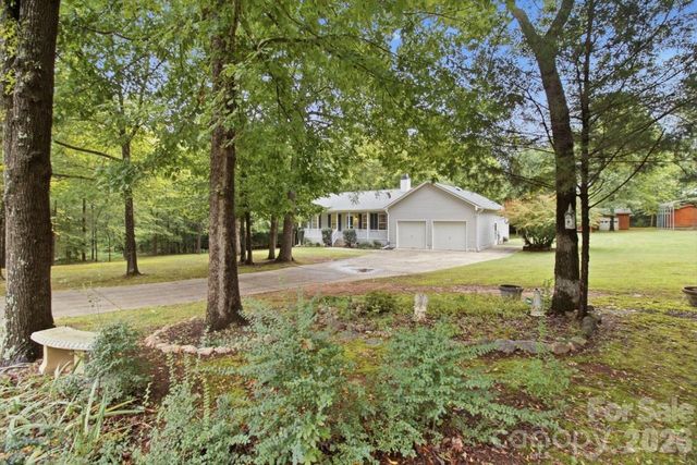 128 Maxamy Lane, Mooresville, NC 28117