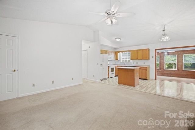 128 Maxamy Lane, Mooresville, NC 28117
