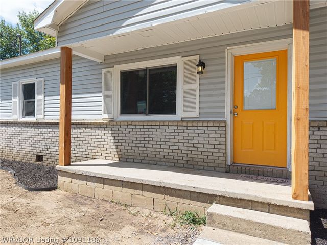 3220 S 16th Street, Fort Smith, AR 72901