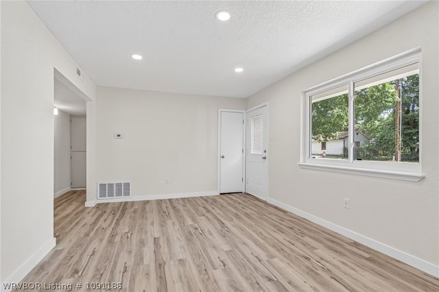 3220 S 16th Street, Fort Smith, AR 72901