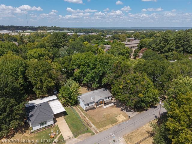 3220 S 16th Street, Fort Smith, AR 72901