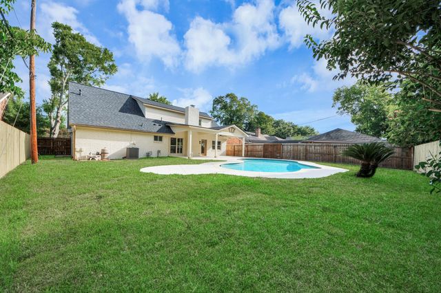 12323 Brandywyne Drive, Houston, TX 77077