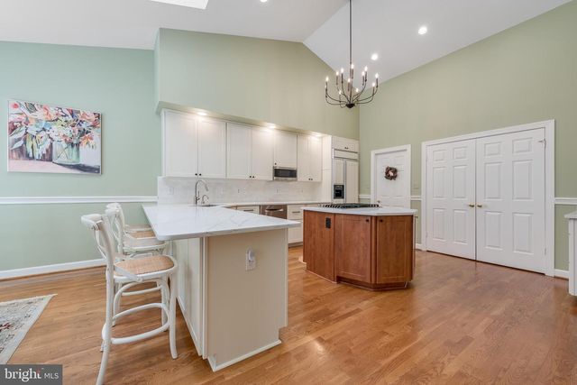 2028 SPRING BRANCH DR, Vienna, VA 22181