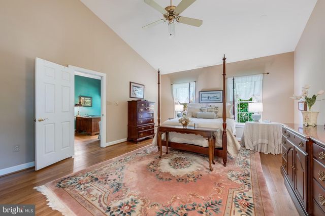 2028 SPRING BRANCH DR, Vienna, VA 22181