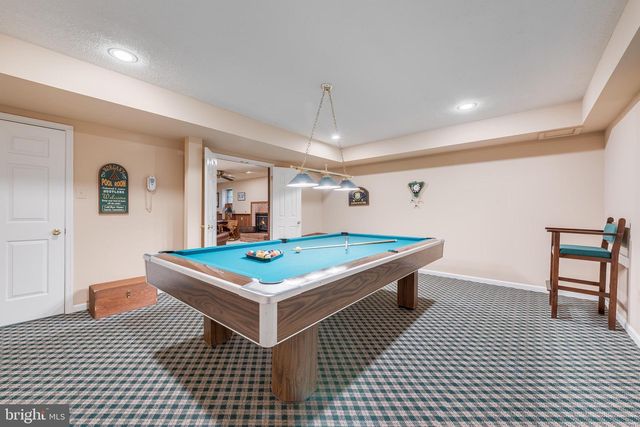 2028 SPRING BRANCH DR, Vienna, VA 22181