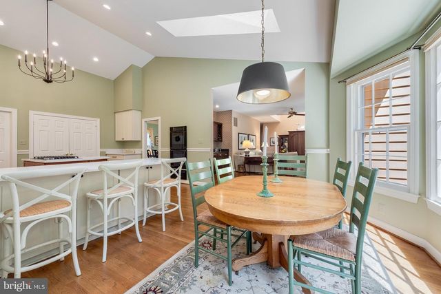 2028 SPRING BRANCH DR, Vienna, VA 22181