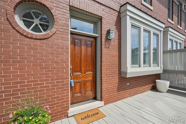 11 Portland Court, St Louis, MO 63108