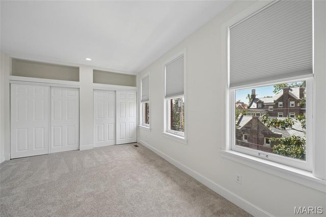 11 Portland Court, St Louis, MO 63108