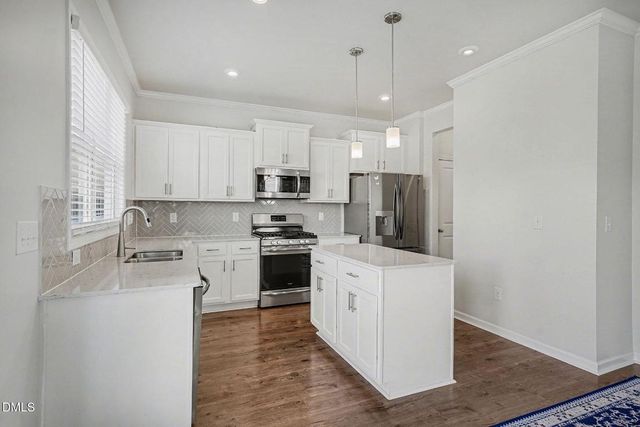 185 Stornoway Lane, Clayton, NC 27527