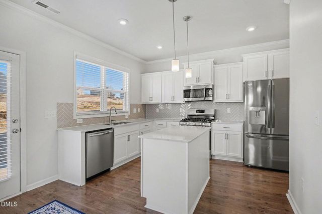 185 Stornoway Lane, Clayton, NC 27527