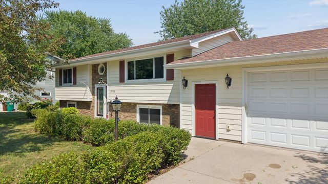 3066 Aadland Avenue NE, Buffalo, MN 55313