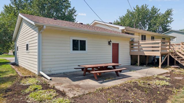 3066 Aadland Avenue NE, Buffalo, MN 55313