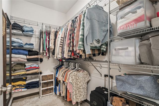 1389 Cardinal Drive, Fairfax, IA 52228