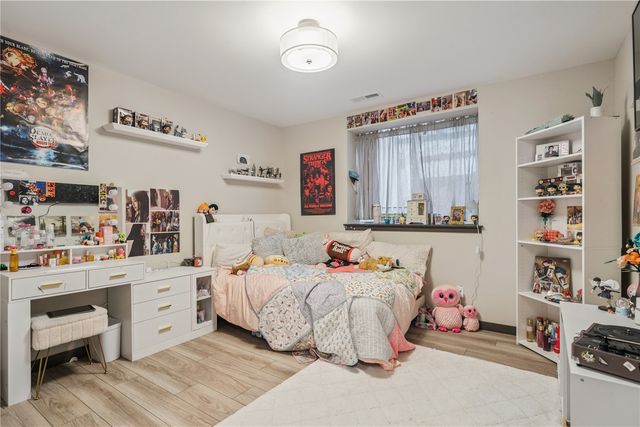 1389 Cardinal Drive, Fairfax, IA 52228