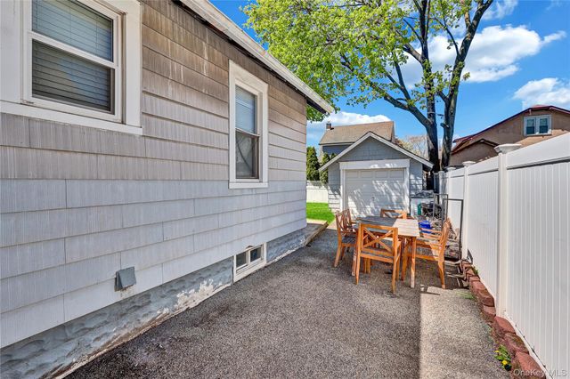 1834 Twain Street, North Baldwin, NY 11510