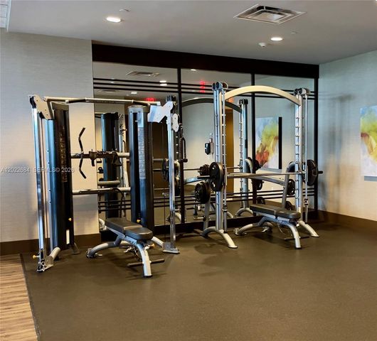 5252 NW 85th Avenue 406, Doral, FL 33166