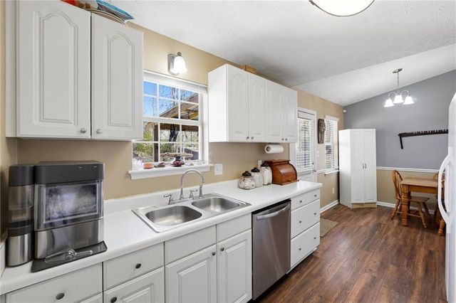 328 Highland Estate, Commerce, GA 30529