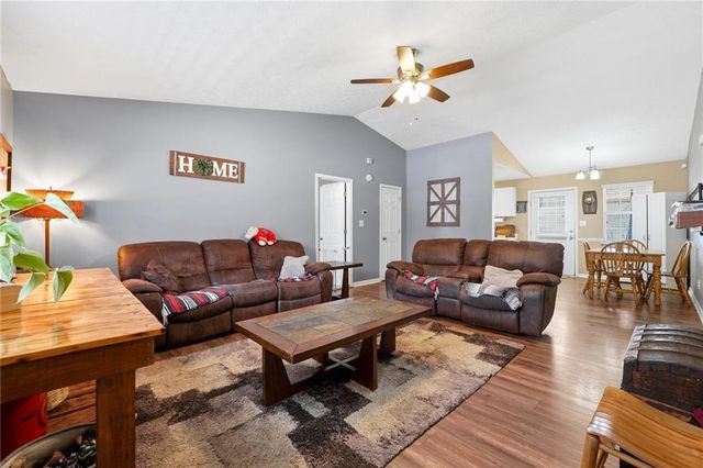 328 Highland Estate, Commerce, GA 30529