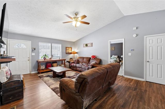 328 Highland Estate, Commerce, GA 30529
